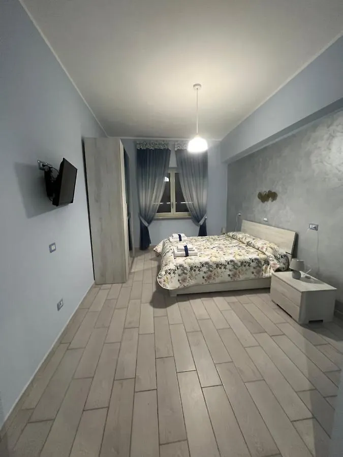 Vicolo55 Hotel Naples 0*,  Italy