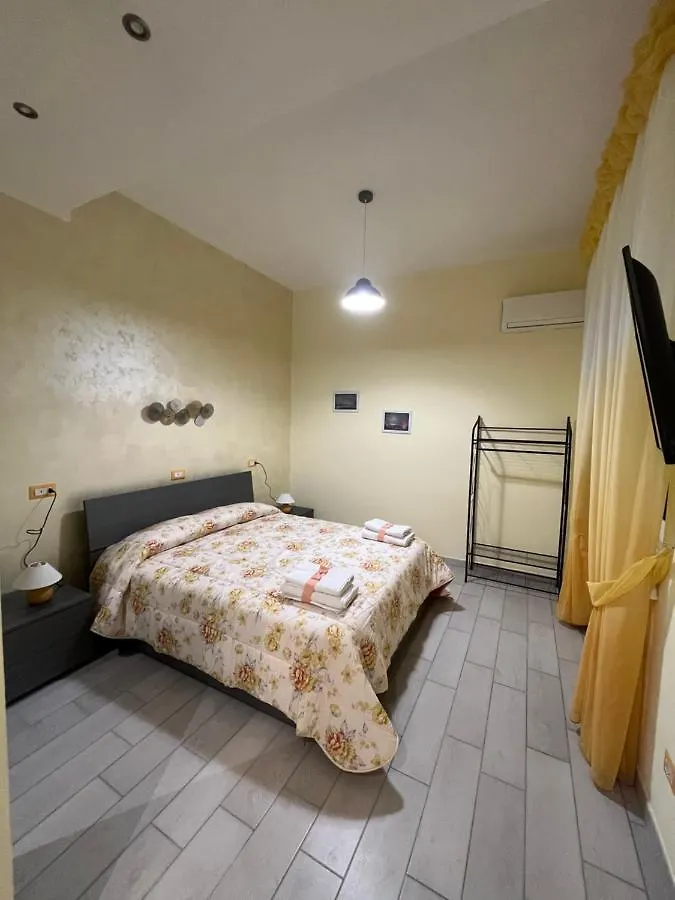 Vicolo55 Hotel Naples 0*,